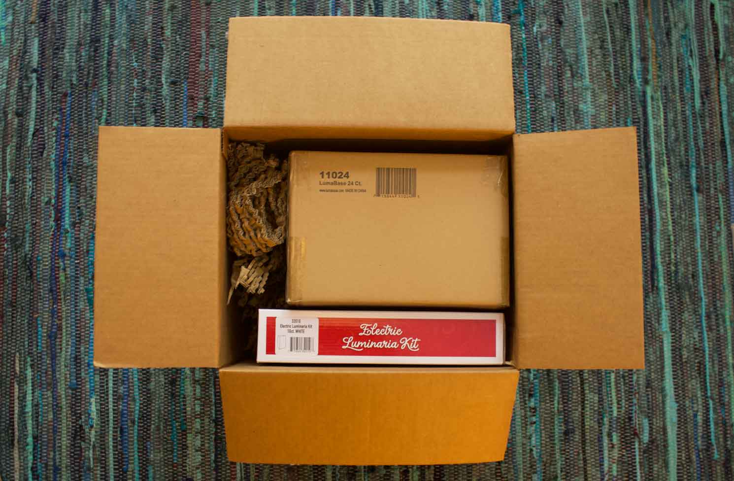 LumaBase shipping box